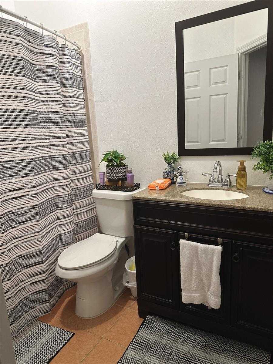 Small Image of 16419 SOUTH WEST 84TH ST, Miami Number 7