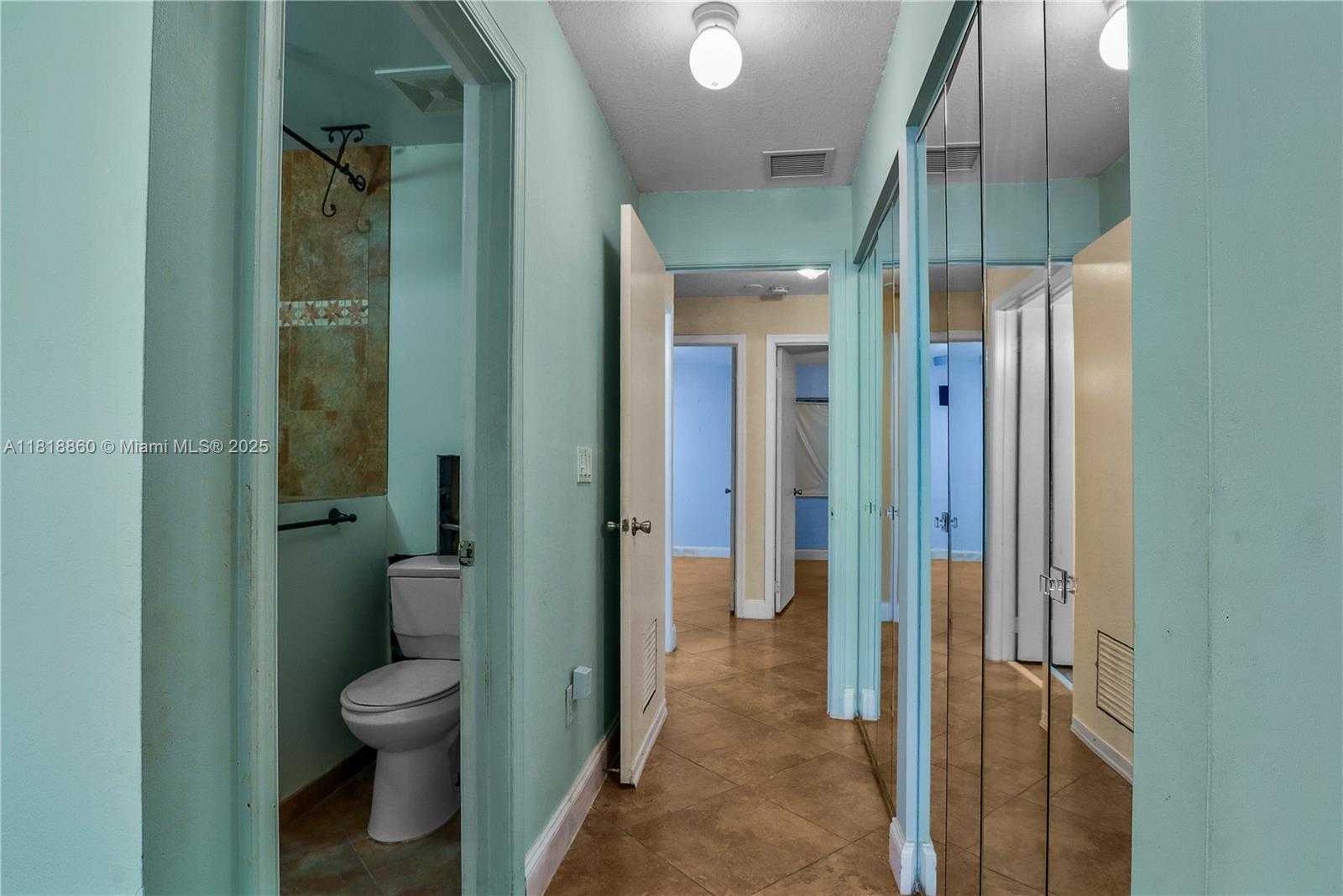 Small Image of 8663 SPRING VALLEY DR, Boynton Beach Number 22