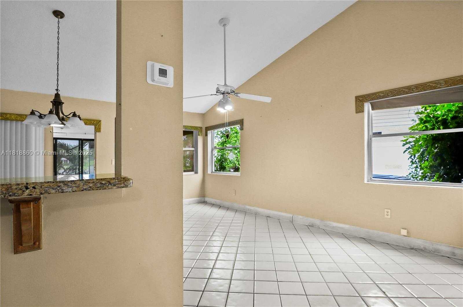 Small Image of 8663 SPRING VALLEY DR, Boynton Beach Number 29