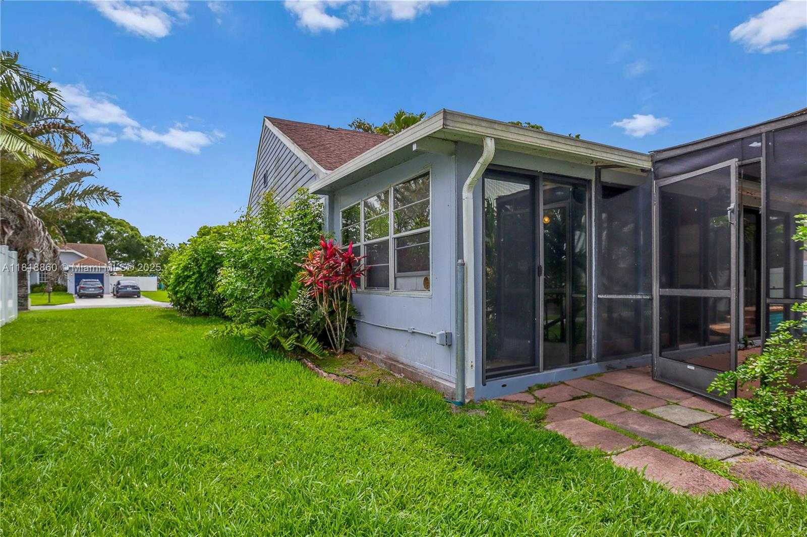 Small Image of 8663 SPRING VALLEY DR, Boynton Beach Number 49