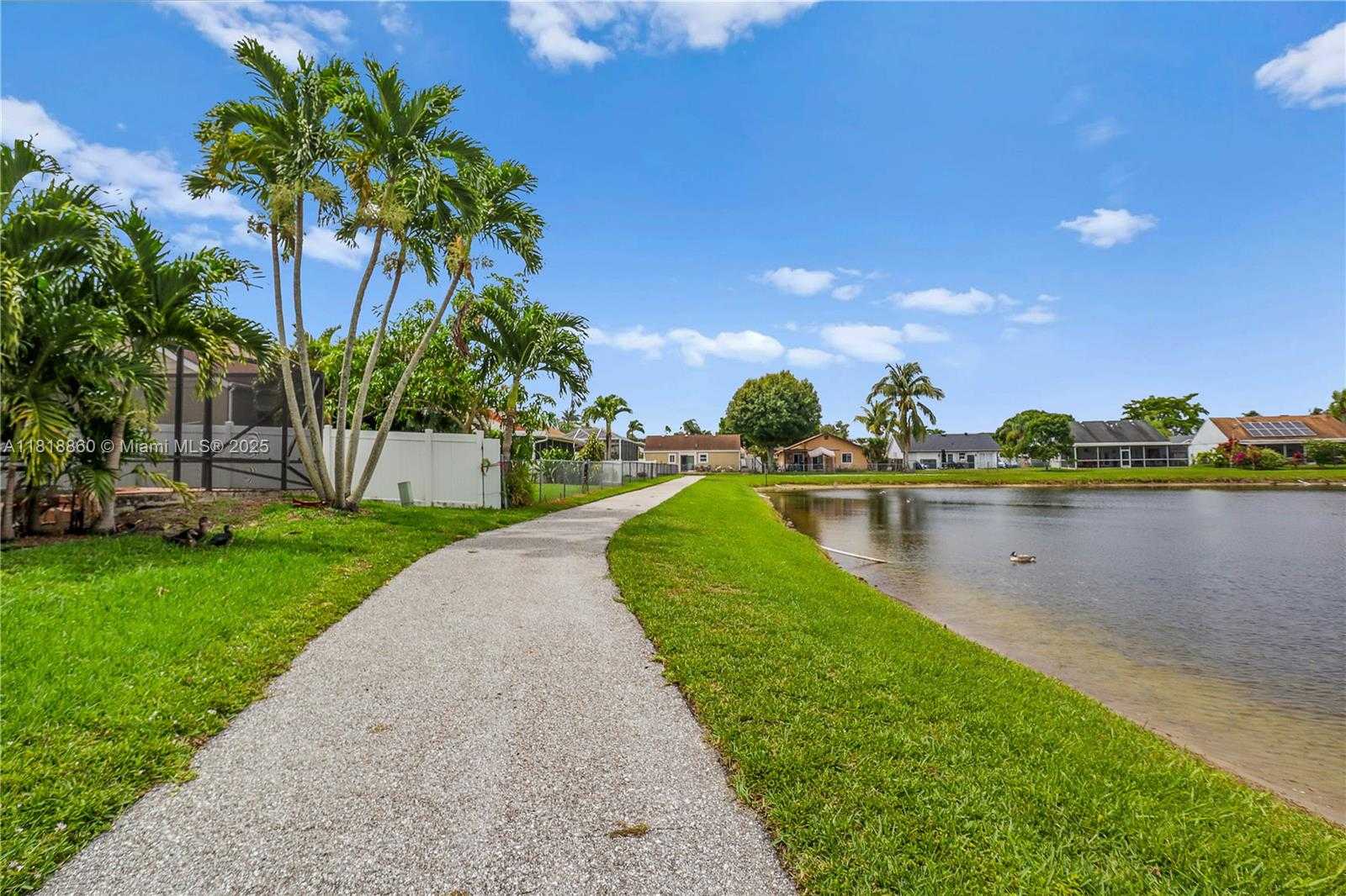 Small Image of 8663 SPRING VALLEY DR, Boynton Beach Number 50