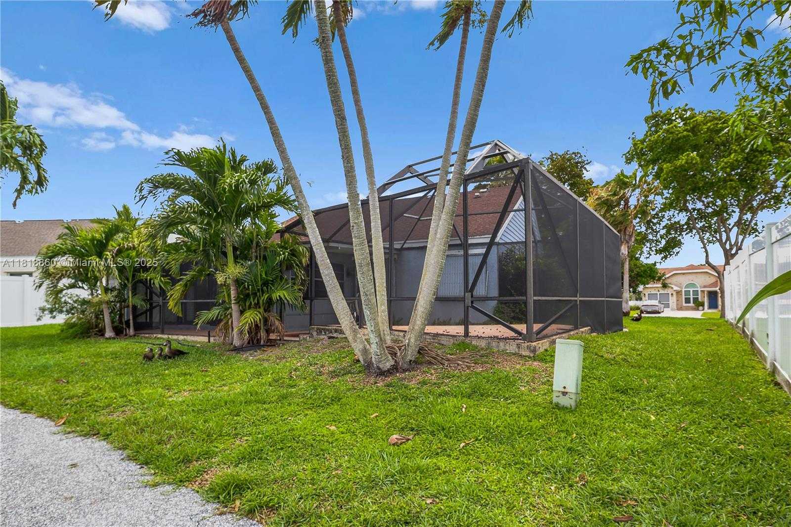 Small Image of 8663 SPRING VALLEY DR, Boynton Beach Number 55