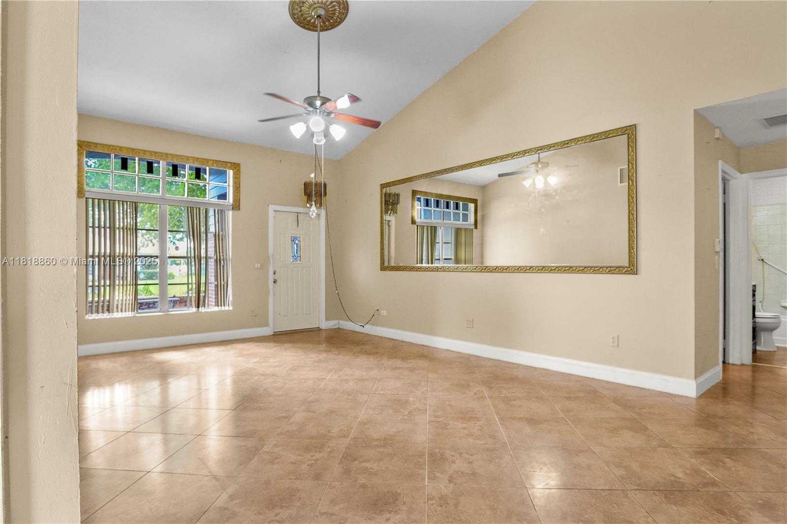 Small Image of 8663 SPRING VALLEY DR, Boynton Beach Number 9