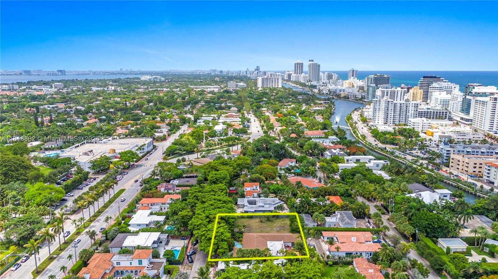 Small Image of 2525 FLAMINGO PL, Miami Beach Number 7