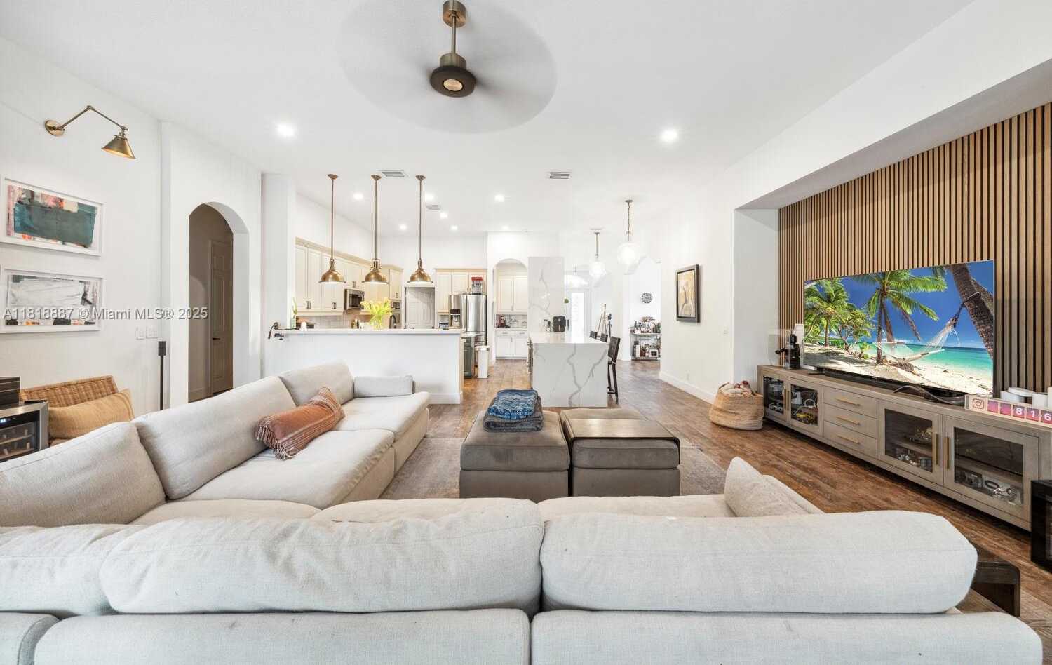 Small Image of 4864 TROPICANA AVE, Cooper City Number 2