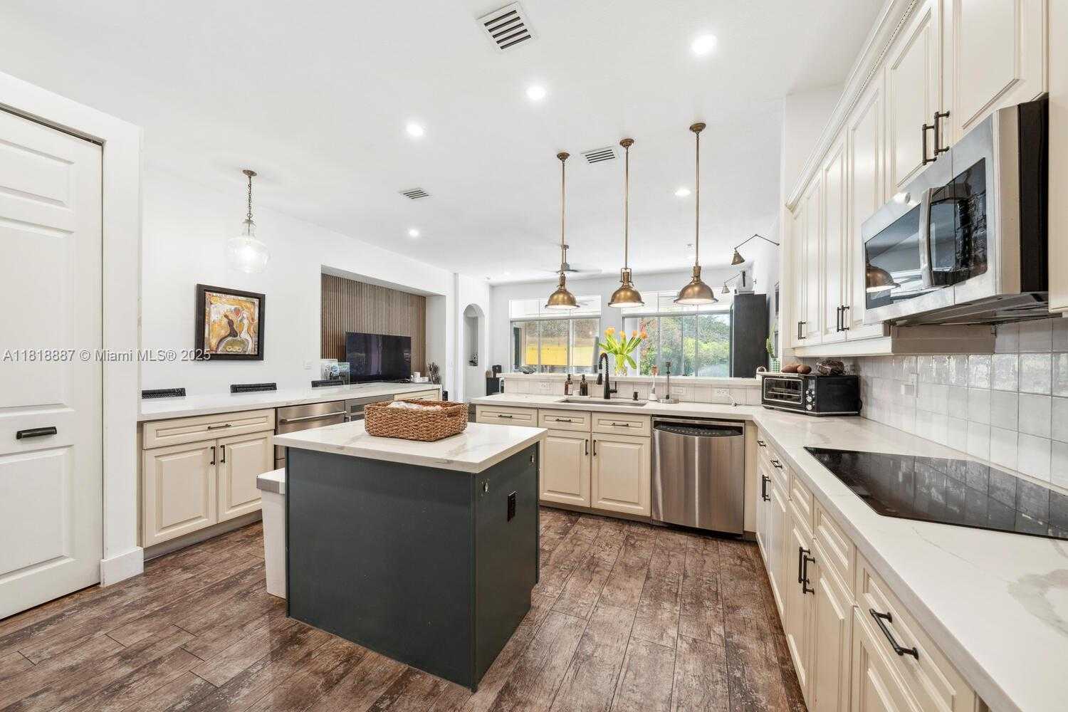 Small Image of 4864 TROPICANA AVE, Cooper City Number 21