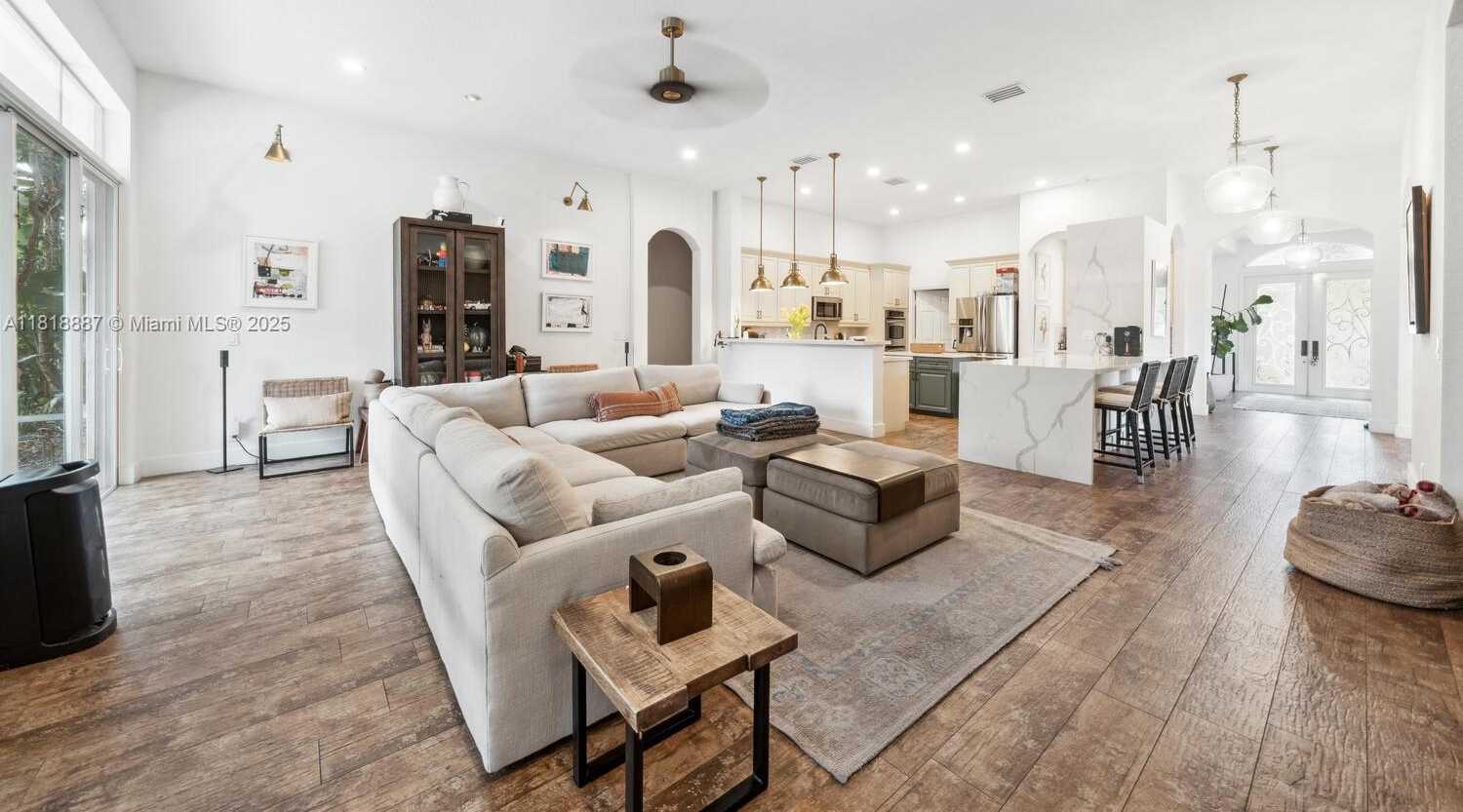 Small Image of 4864 TROPICANA AVE, Cooper City Number 25