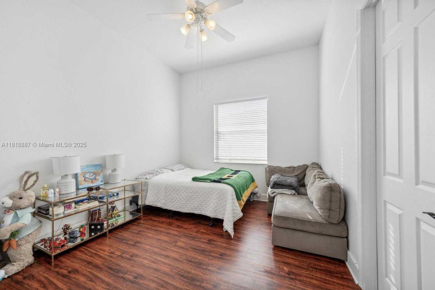 Small Image of 4864 TROPICANA AVE, Cooper City Number 32