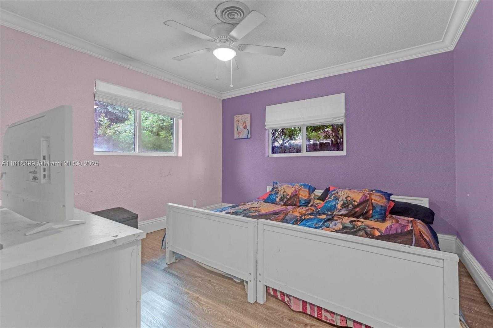 Small Image of Deerfield Beach Number 13