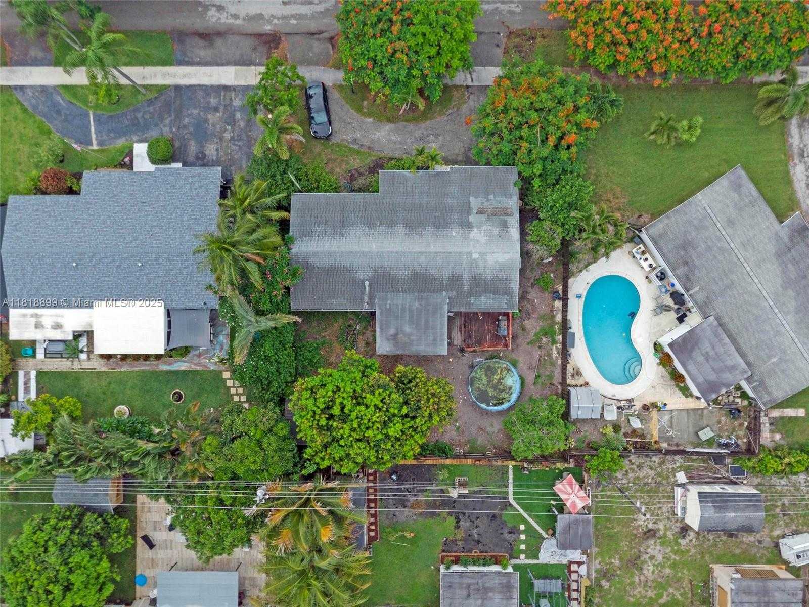 Small Image of Deerfield Beach Number 29