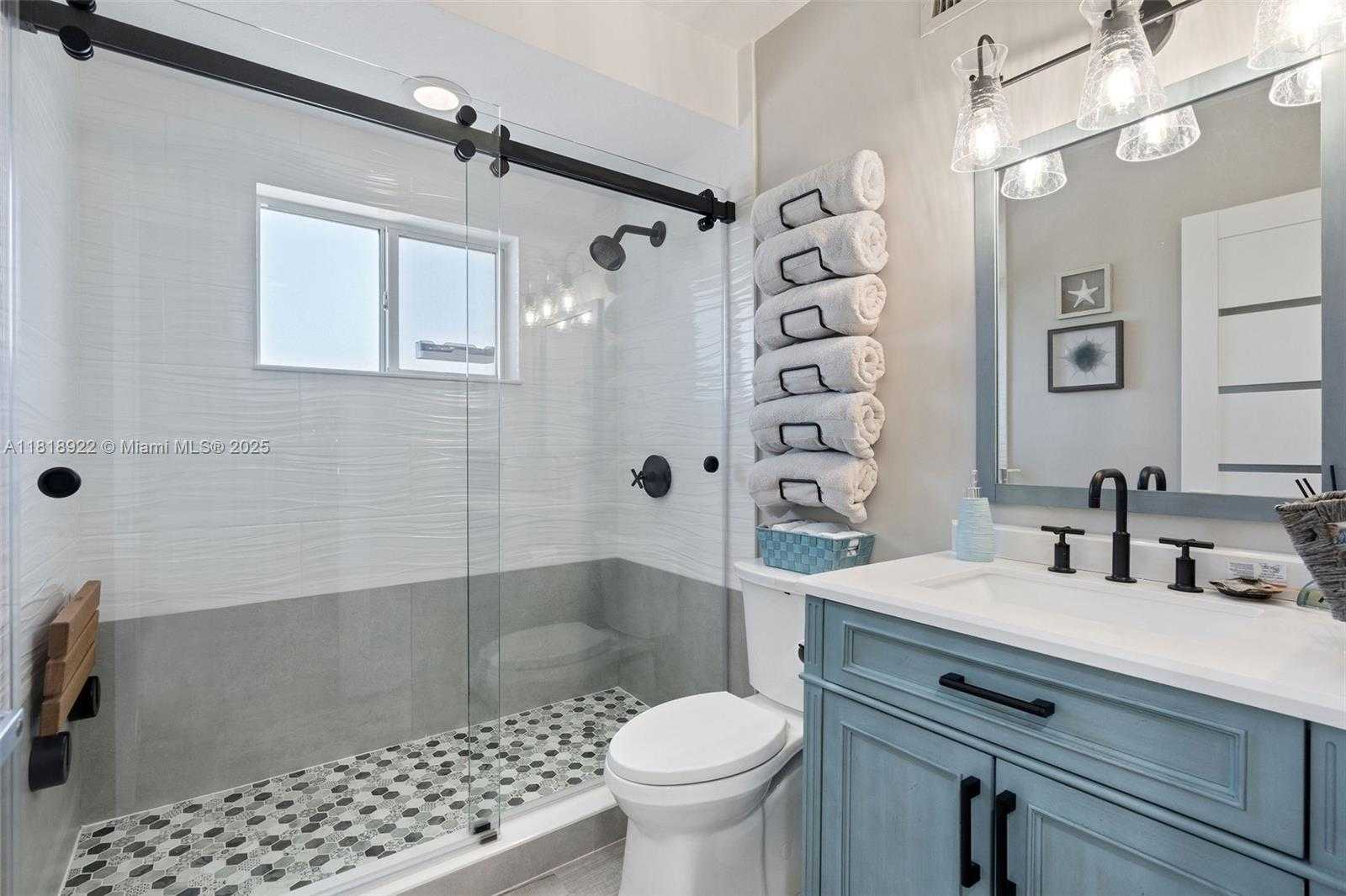Small Image of 1015 ADAMS DR, Key Largo Number 15