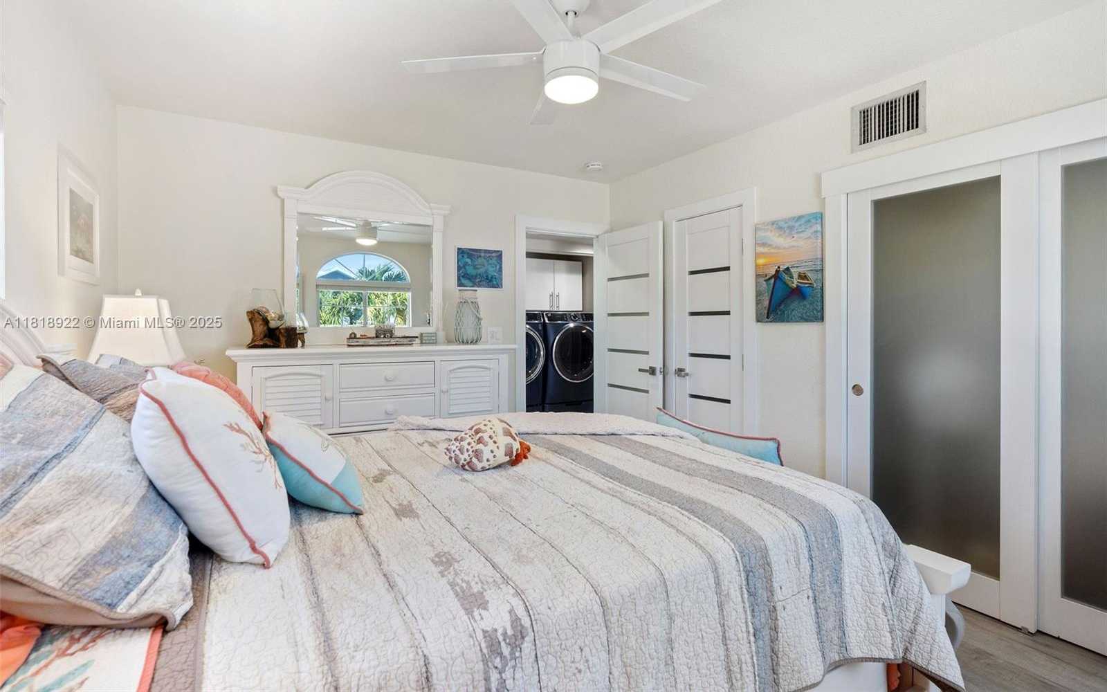Small Image of 1015 ADAMS DR, Key Largo Number 16