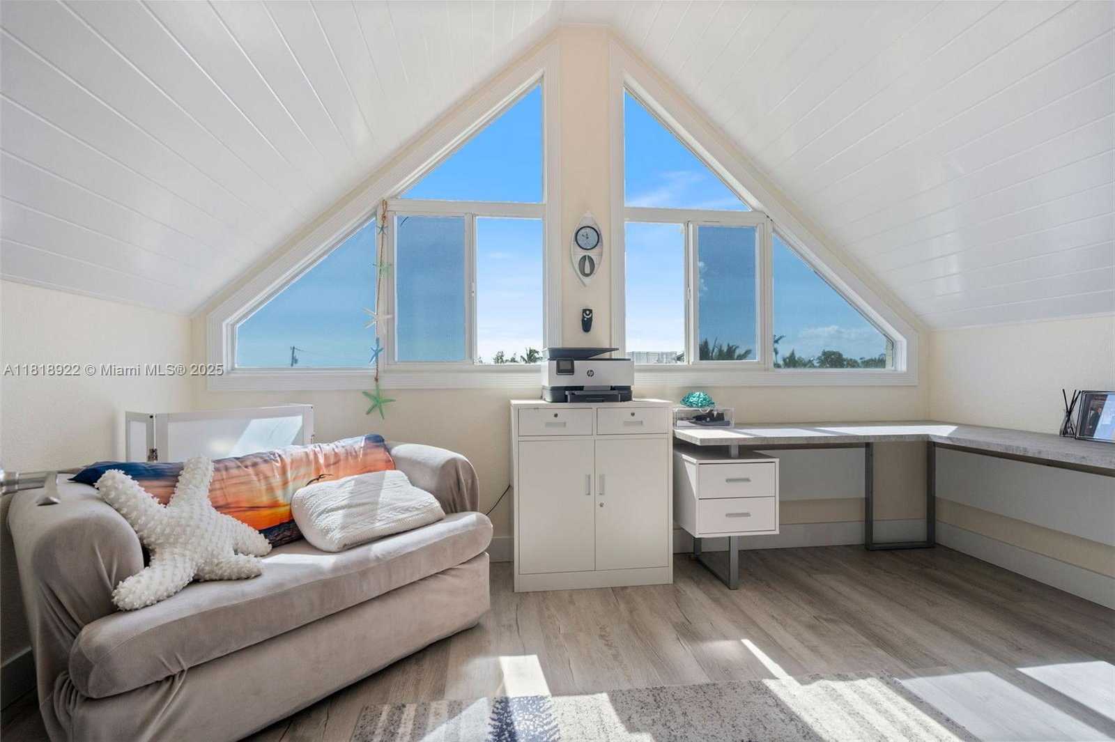 Small Image of 1015 ADAMS DR, Key Largo Number 22