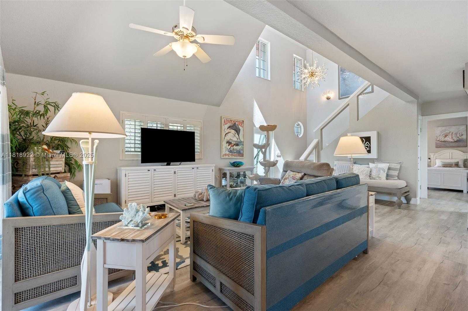 Small Image of 1015 ADAMS DR, Key Largo Number 4