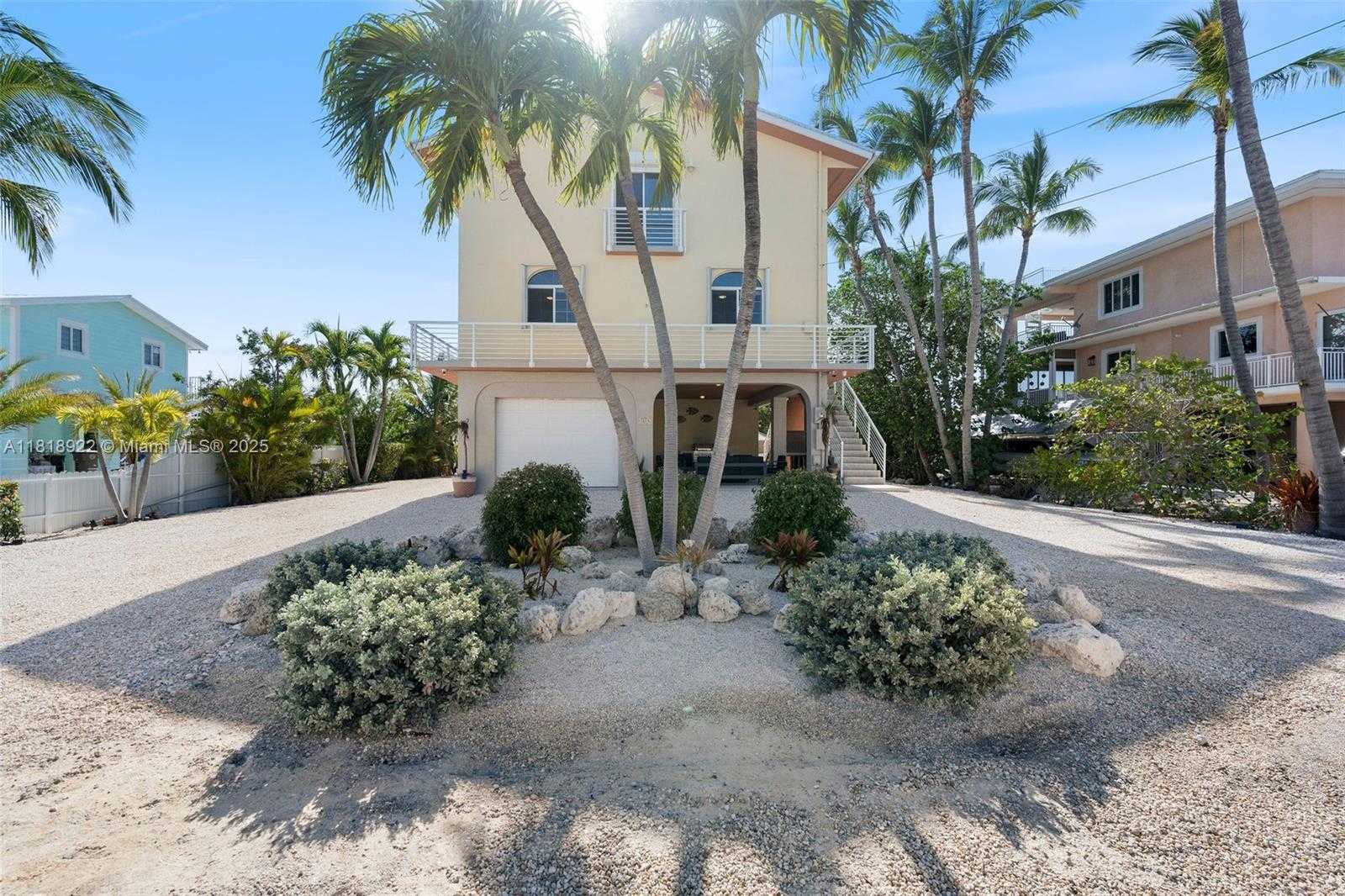Small Image of 1015 ADAMS DR, Key Largo Number 43