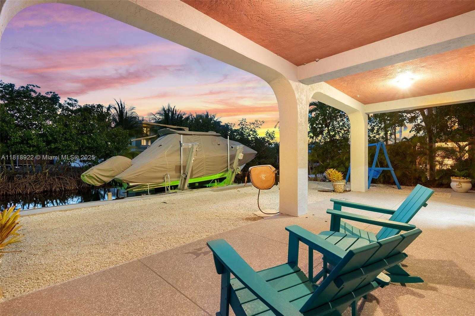 Small Image of 1015 ADAMS DR, Key Largo Number 46
