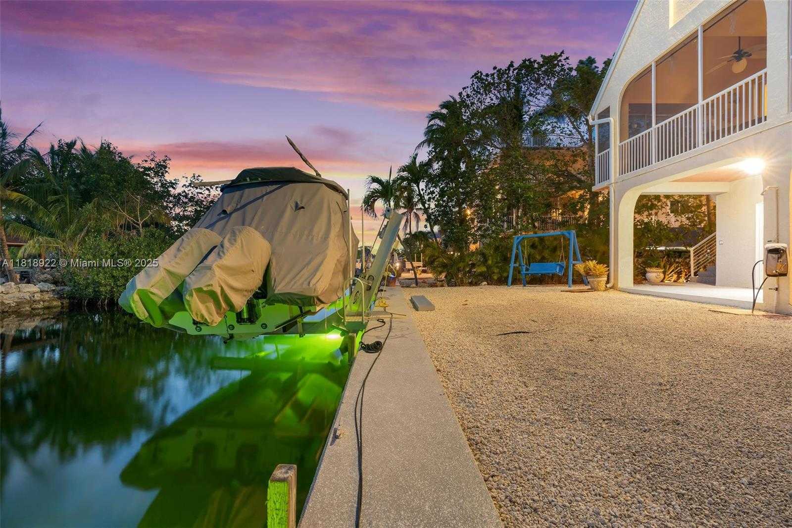 Small Image of 1015 ADAMS DR, Key Largo Number 47