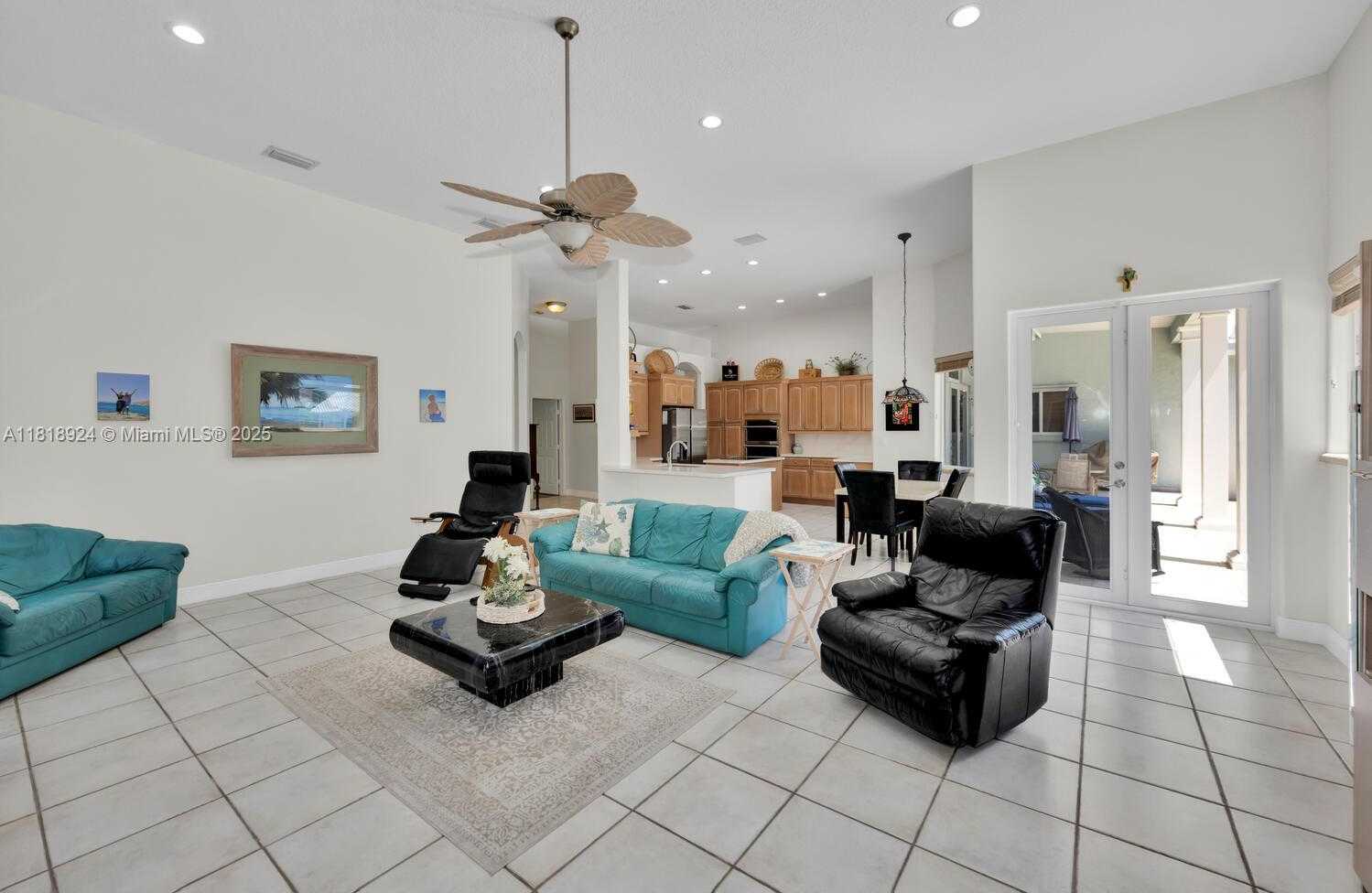 Small Image of 6129 SOUTH WEST 74TH CT, Miami Number 24