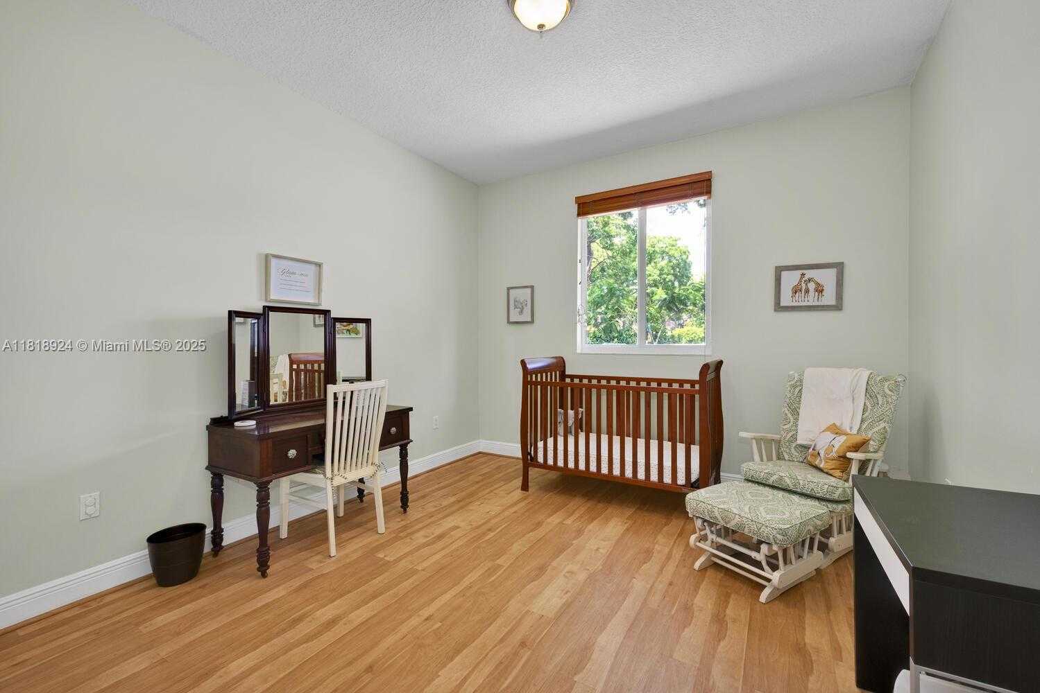 Small Image of 6129 SOUTH WEST 74TH CT, Miami Number 26
