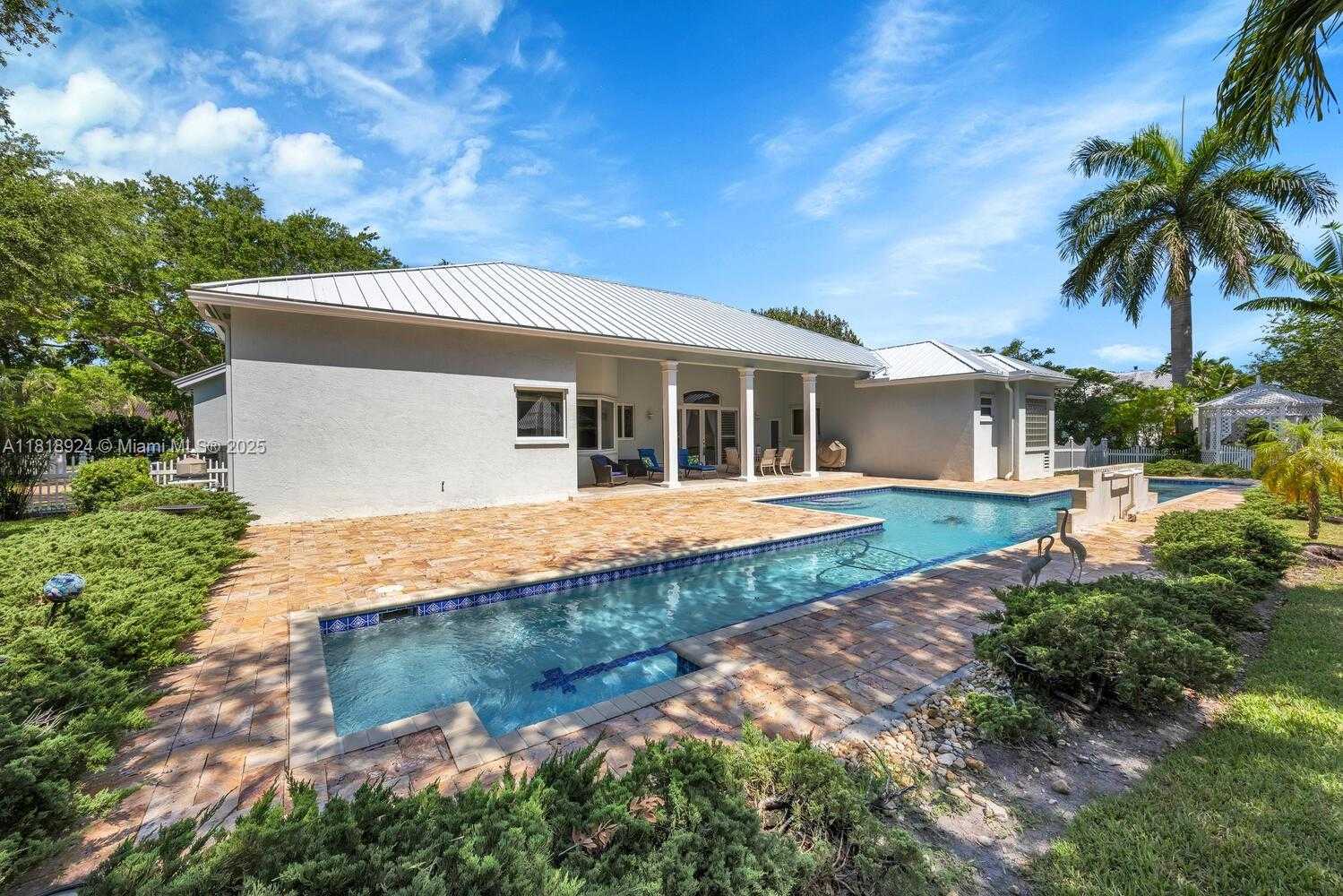 Small Image of 6129 SOUTH WEST 74TH CT, Miami Number 37