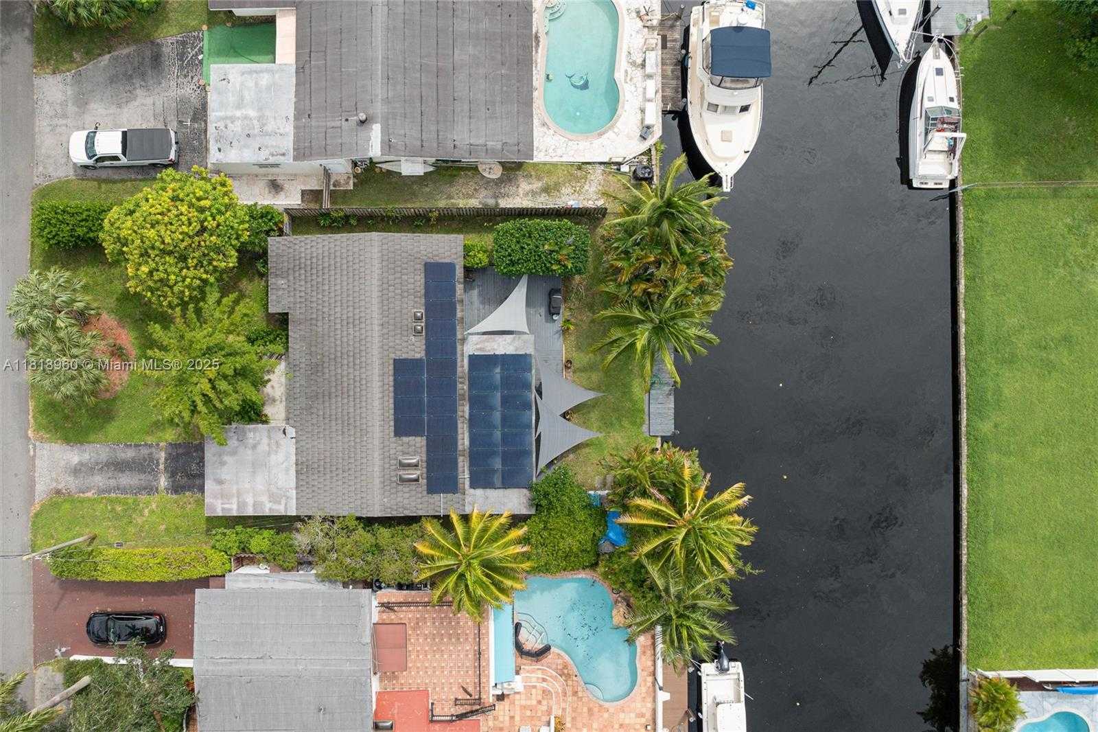 Small Image of 2531 SUGARLOAF LN, Fort Lauderdale Number 30