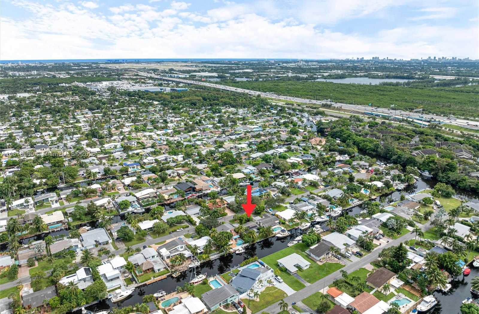 Small Image of 2531 SUGARLOAF LN, Fort Lauderdale Number 33