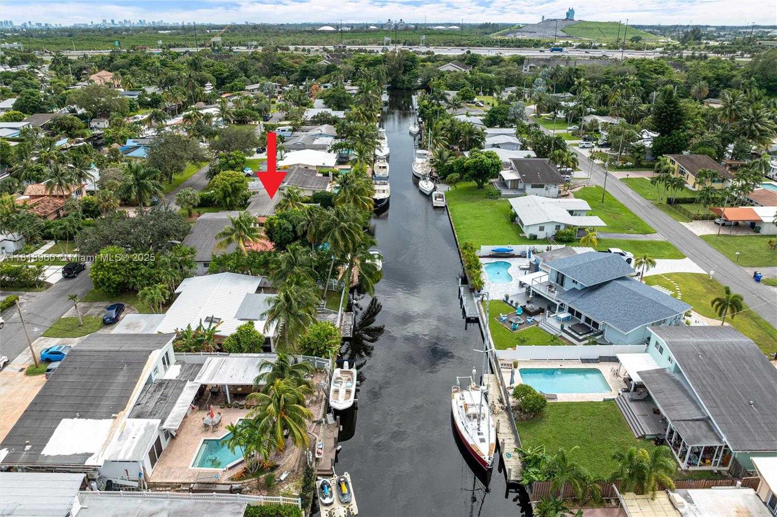 Small Image of 2531 SUGARLOAF LN, Fort Lauderdale Number 36