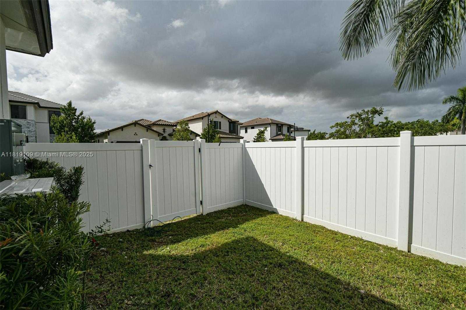 Small Image of 8137 NORTH WEST 46TH TER, Doral Number 49
