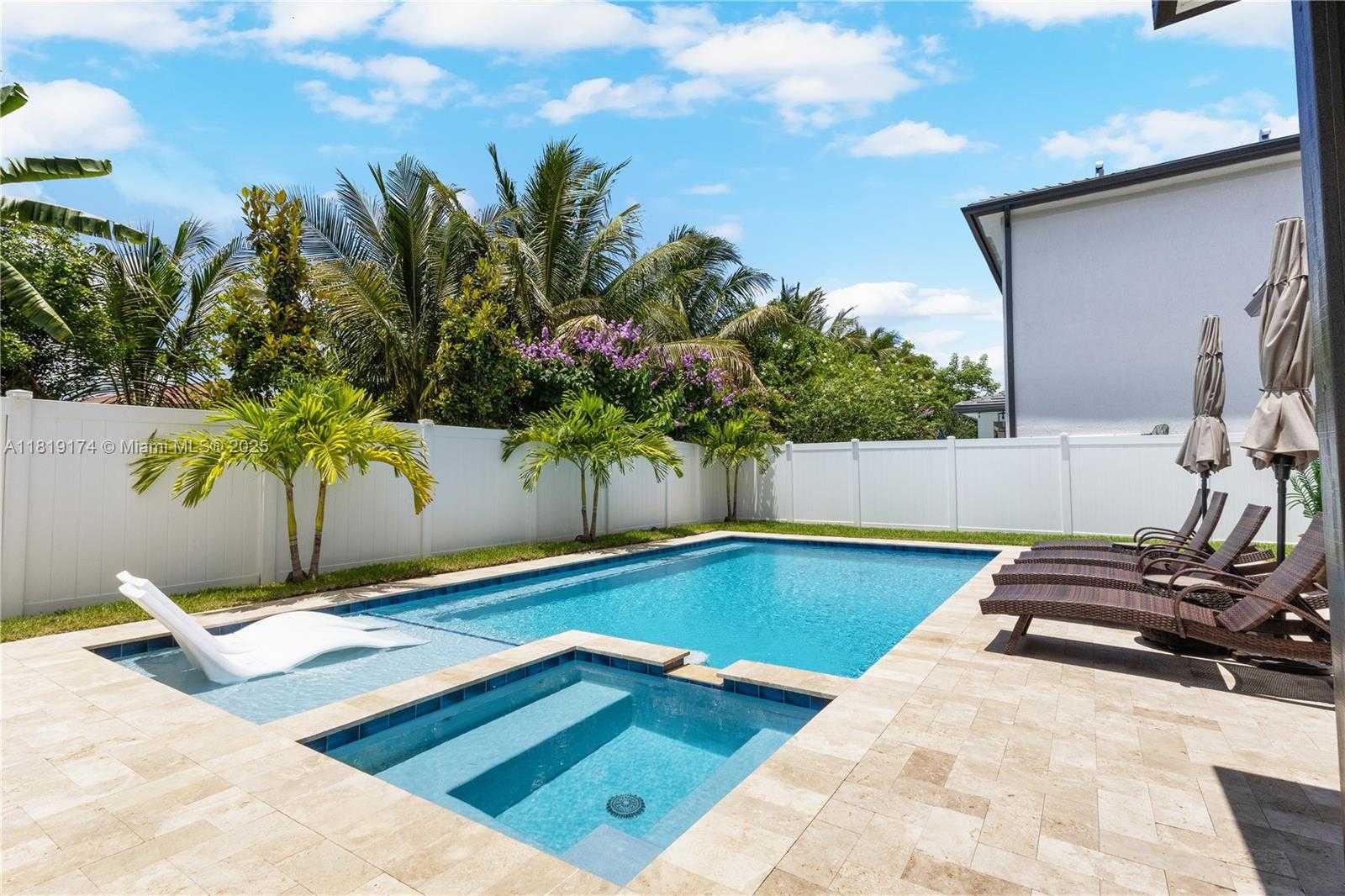 Small Image of 17540 SOUTH WEST 46TH ST, Miramar Number 26