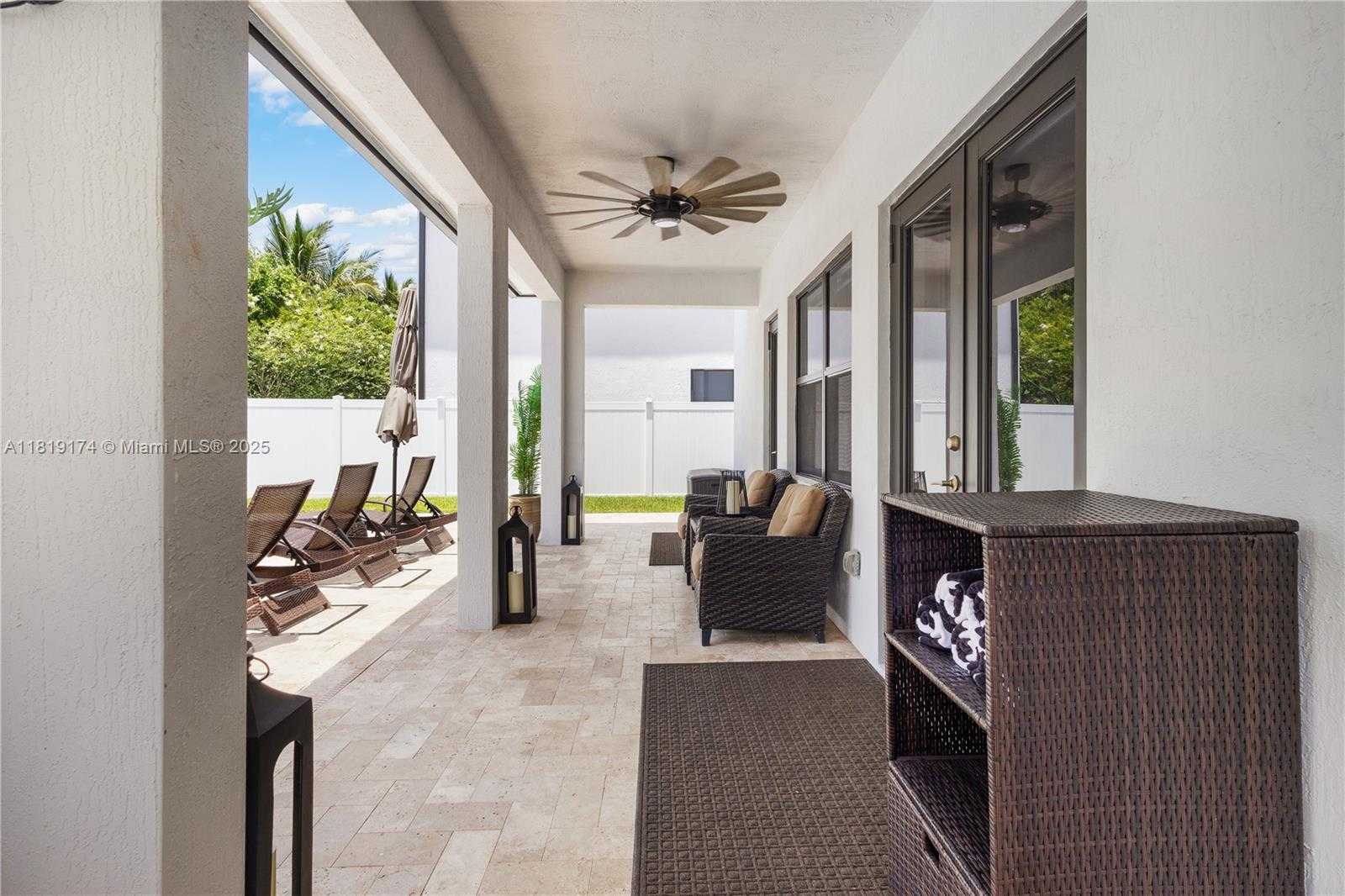 Small Image of 17540 SOUTH WEST 46TH ST, Miramar Number 30