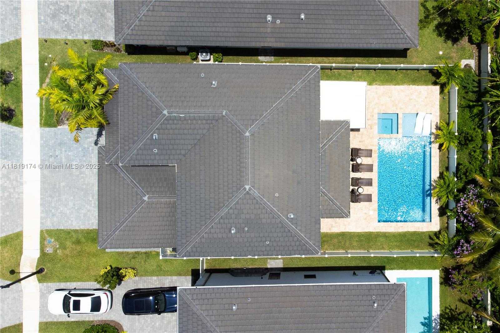 Small Image of 17540 SOUTH WEST 46TH ST, Miramar Number 34