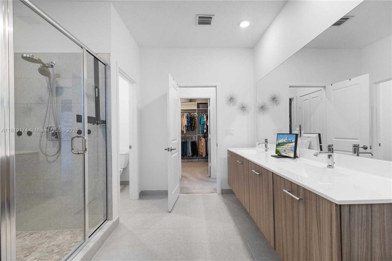 Small Image of 17540 SOUTH WEST 46TH ST, Miramar Number 42
