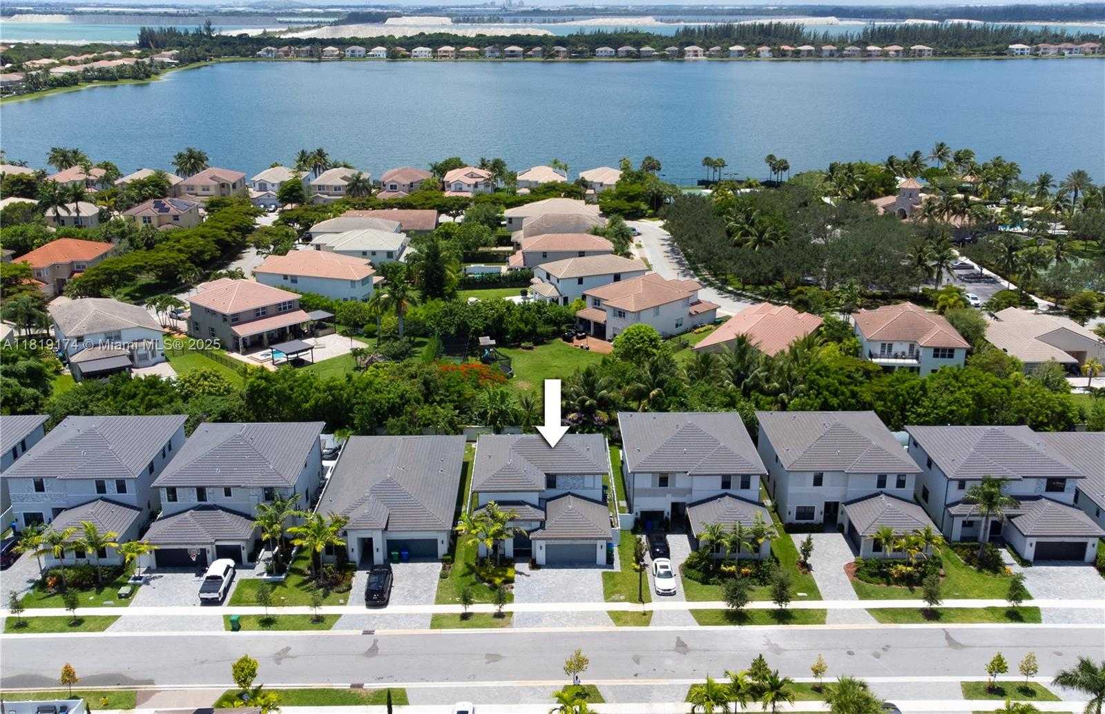 Small Image of 17540 SOUTH WEST 46TH ST, Miramar Number 60