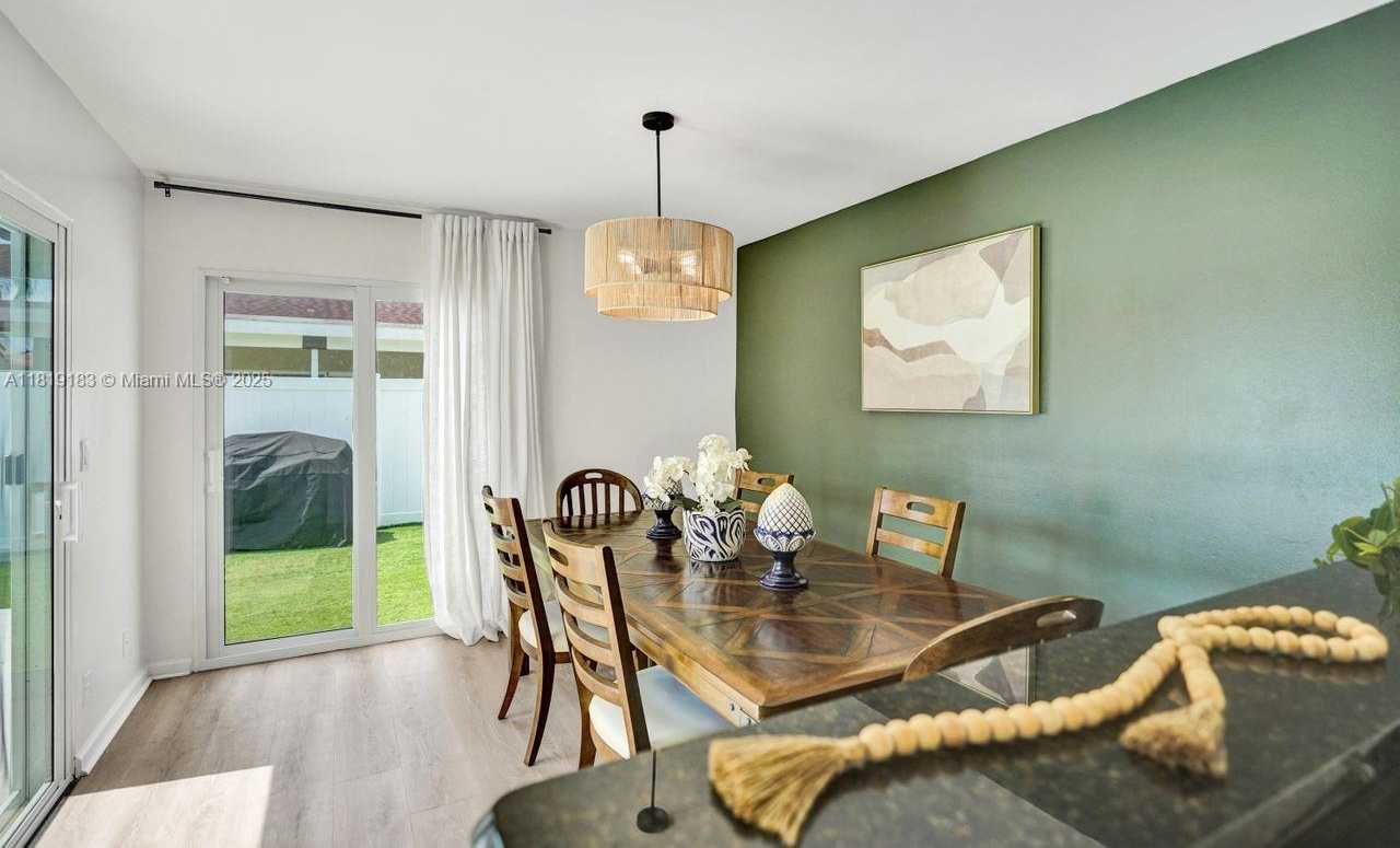 Small Image of 18998 CLOUD LAKE CIR, Boca Raton Number 26