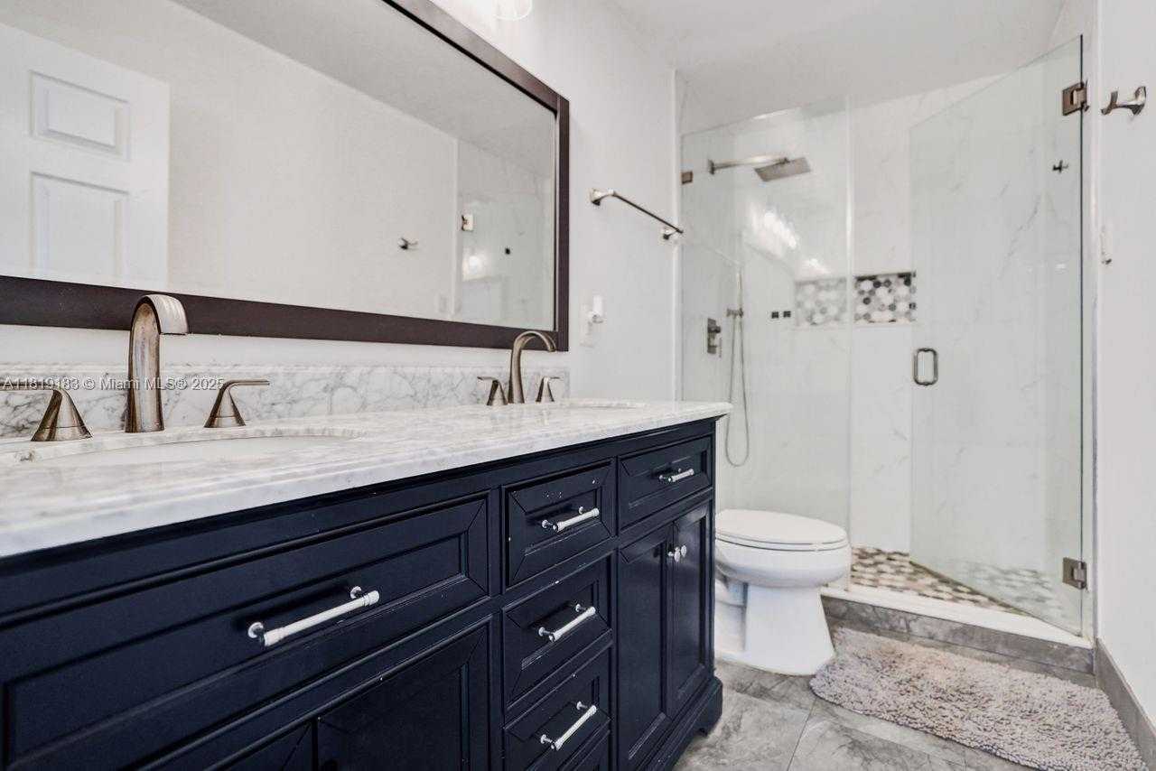 Small Image of 18998 CLOUD LAKE CIR, Boca Raton Number 55