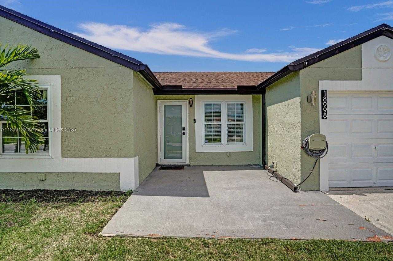 Small Image of 18998 CLOUD LAKE CIR, Boca Raton Number 66