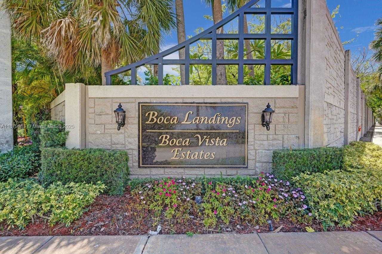 Small Image of 18998 CLOUD LAKE CIR, Boca Raton Number 73