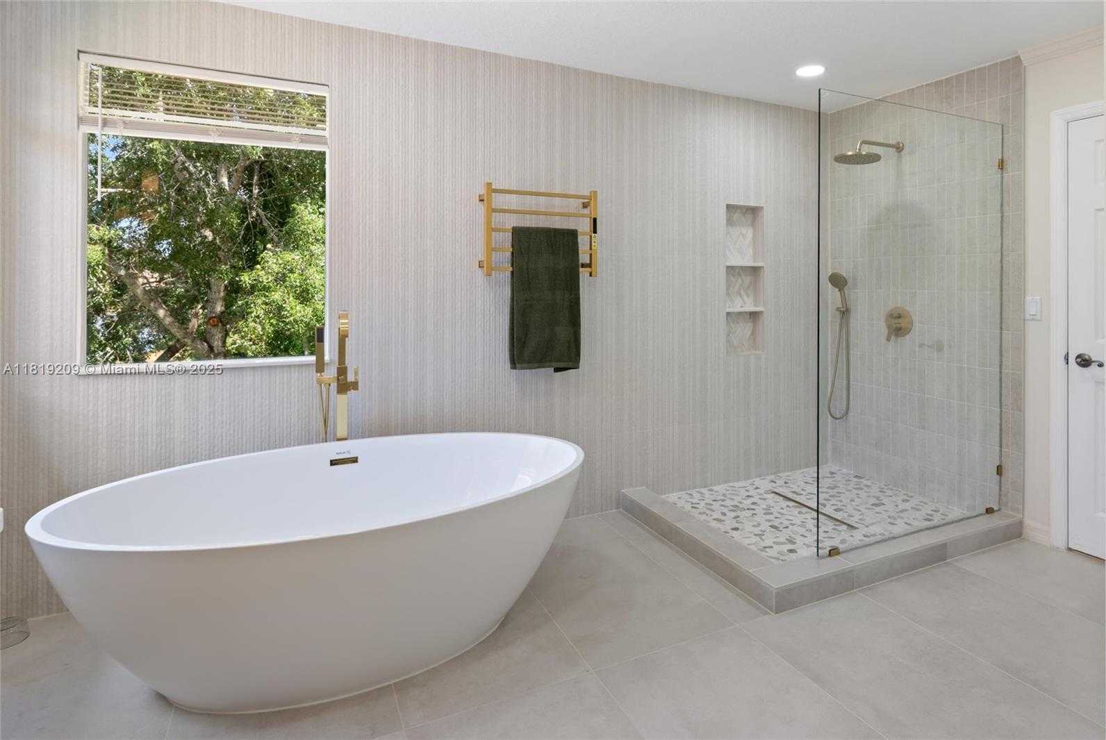 Small Image of 19421 STONEBROOK ST, Weston Number 30