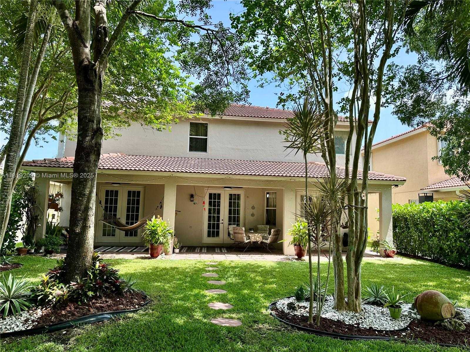 Small Image of 19421 STONEBROOK ST, Weston Number 47