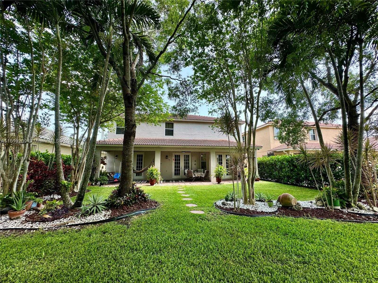 Small Image of 19421 STONEBROOK ST, Weston Number 48