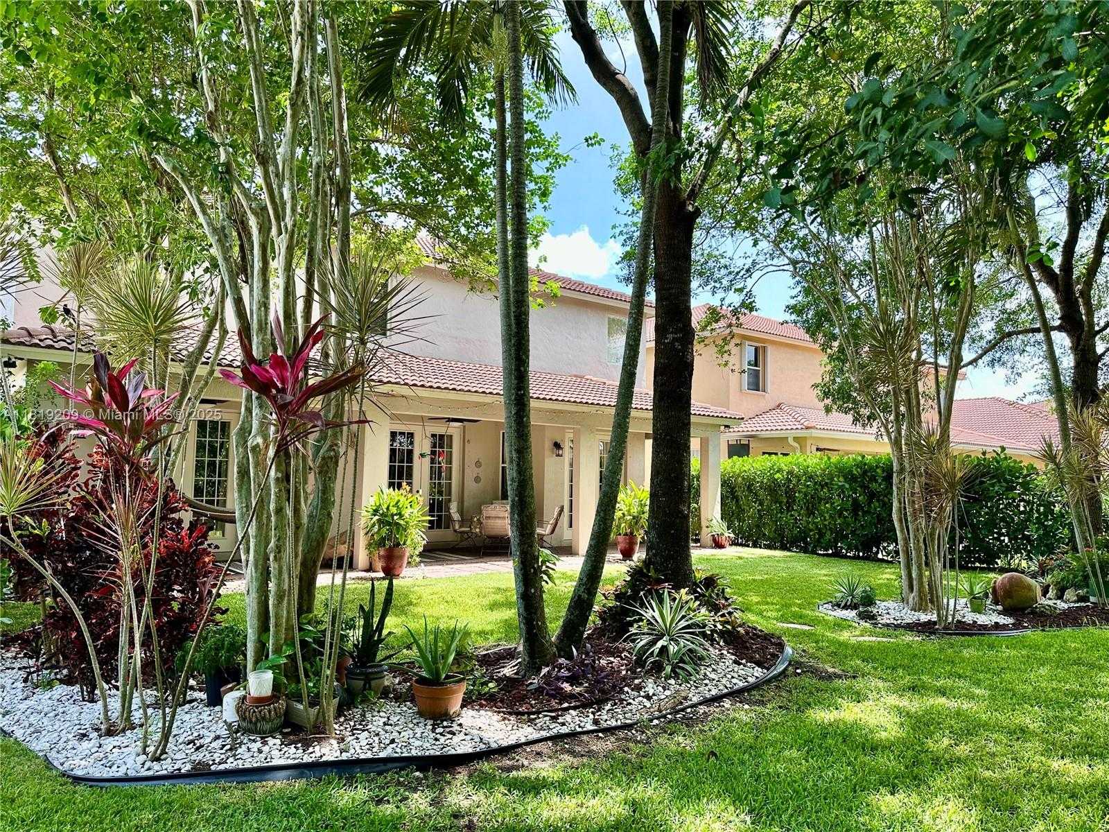 Small Image of 19421 STONEBROOK ST, Weston Number 49