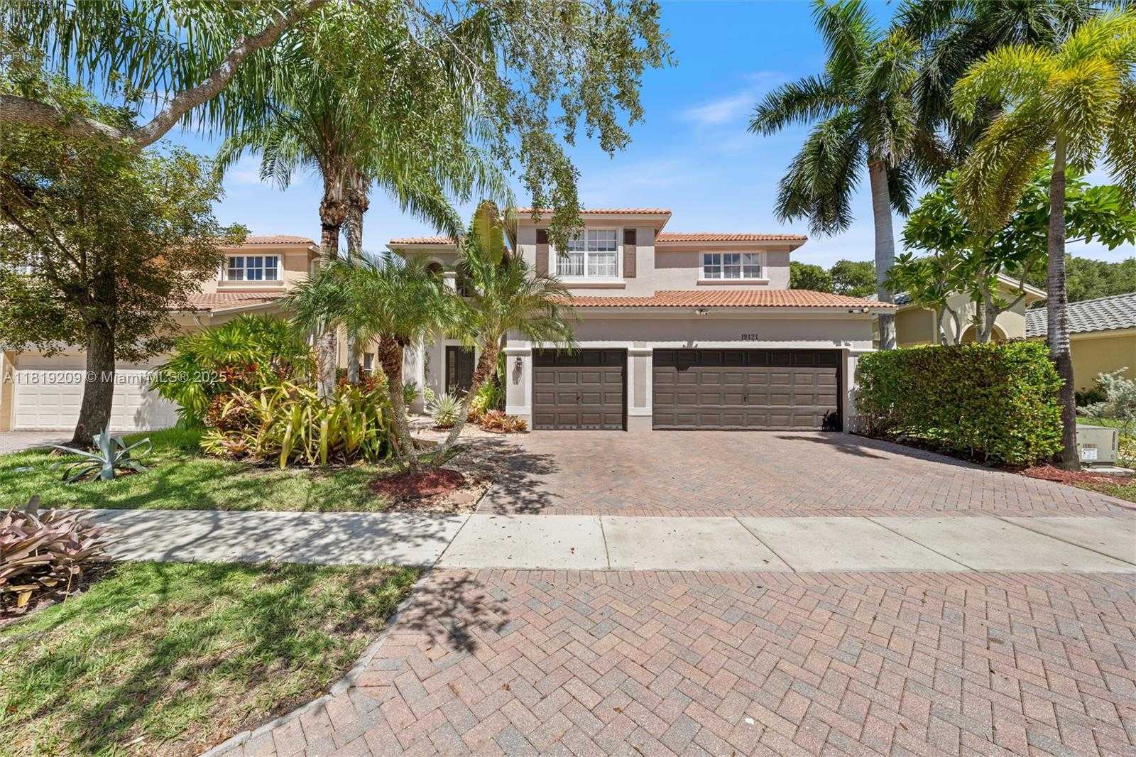 Small Image of 19421 STONEBROOK ST, Weston Number 62