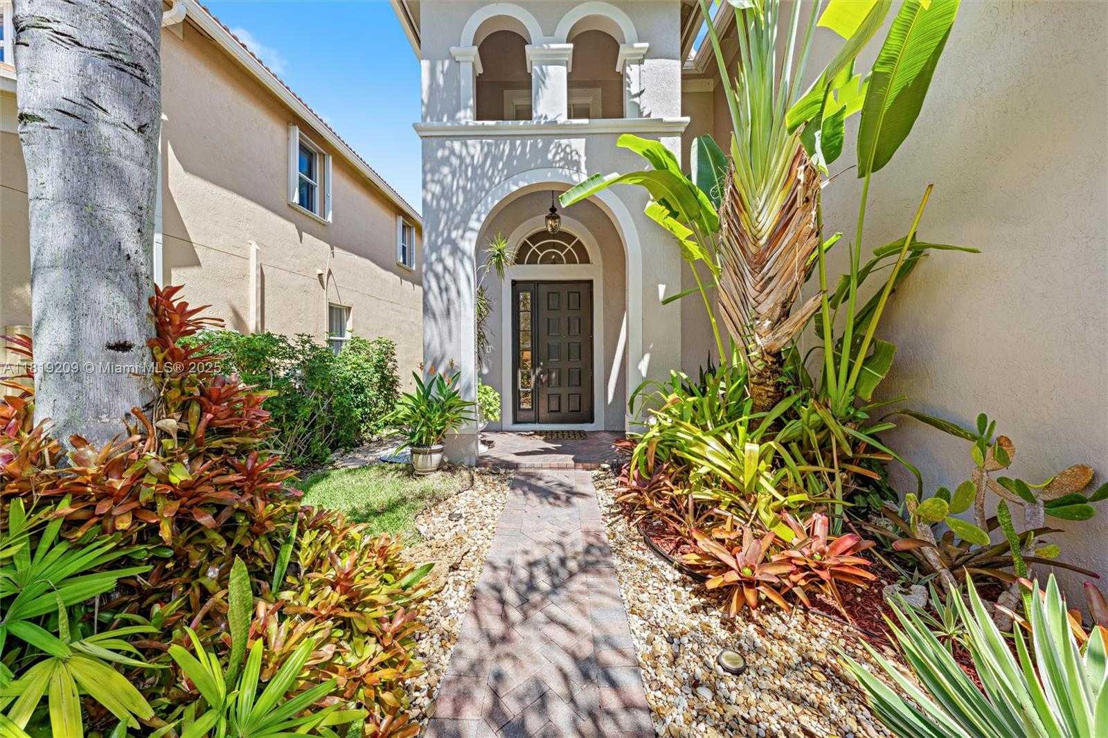 Small Image of 19421 STONEBROOK ST, Weston Number 63
