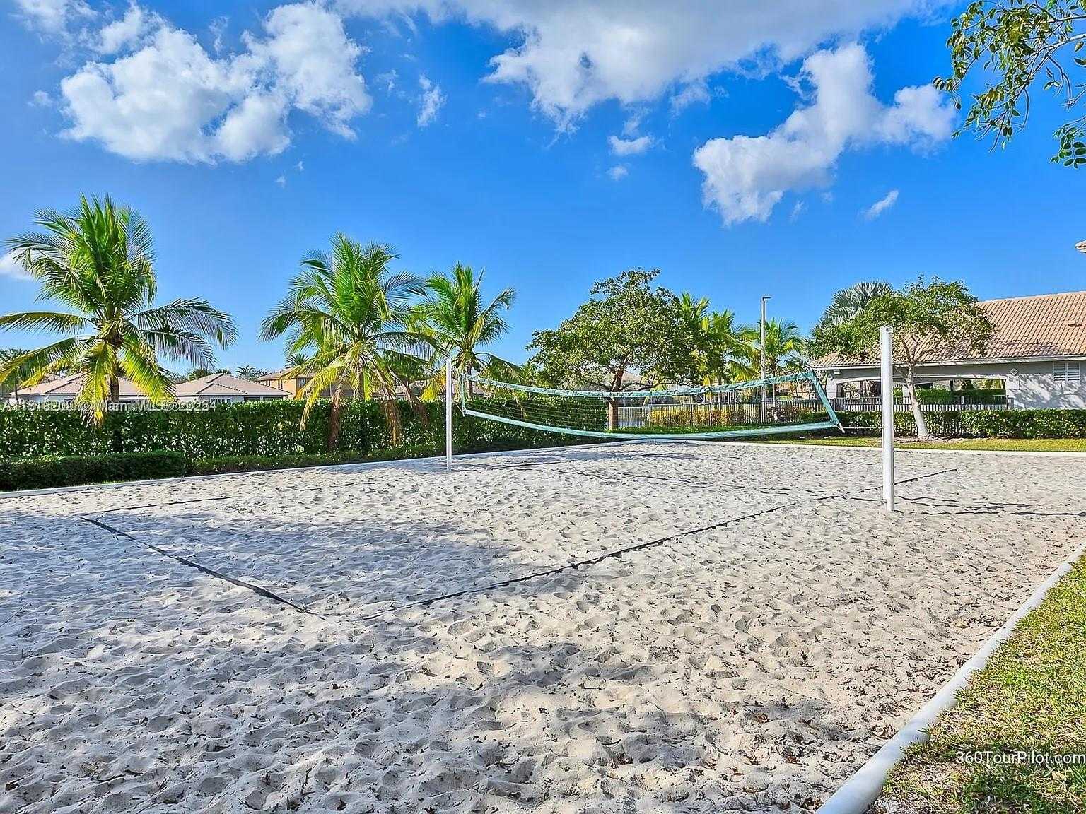 Small Image of 19421 STONEBROOK ST, Weston Number 71
