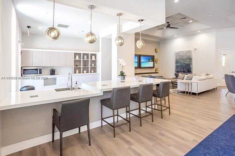 Small Image of 19421 STONEBROOK ST, Weston Number 78