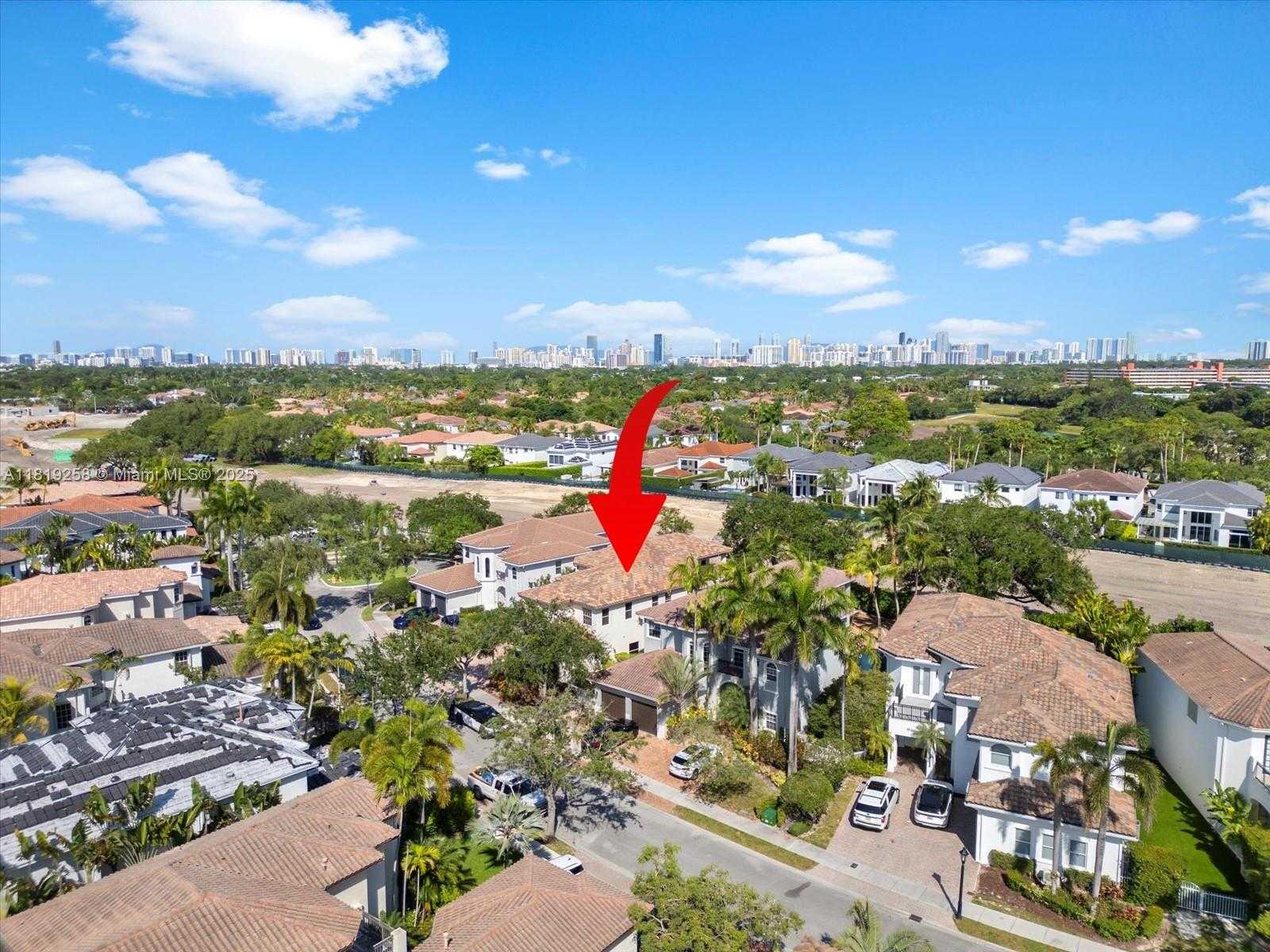 Small Image of 19501 NORTH EAST 14 CT, North Miami Beach Number 23