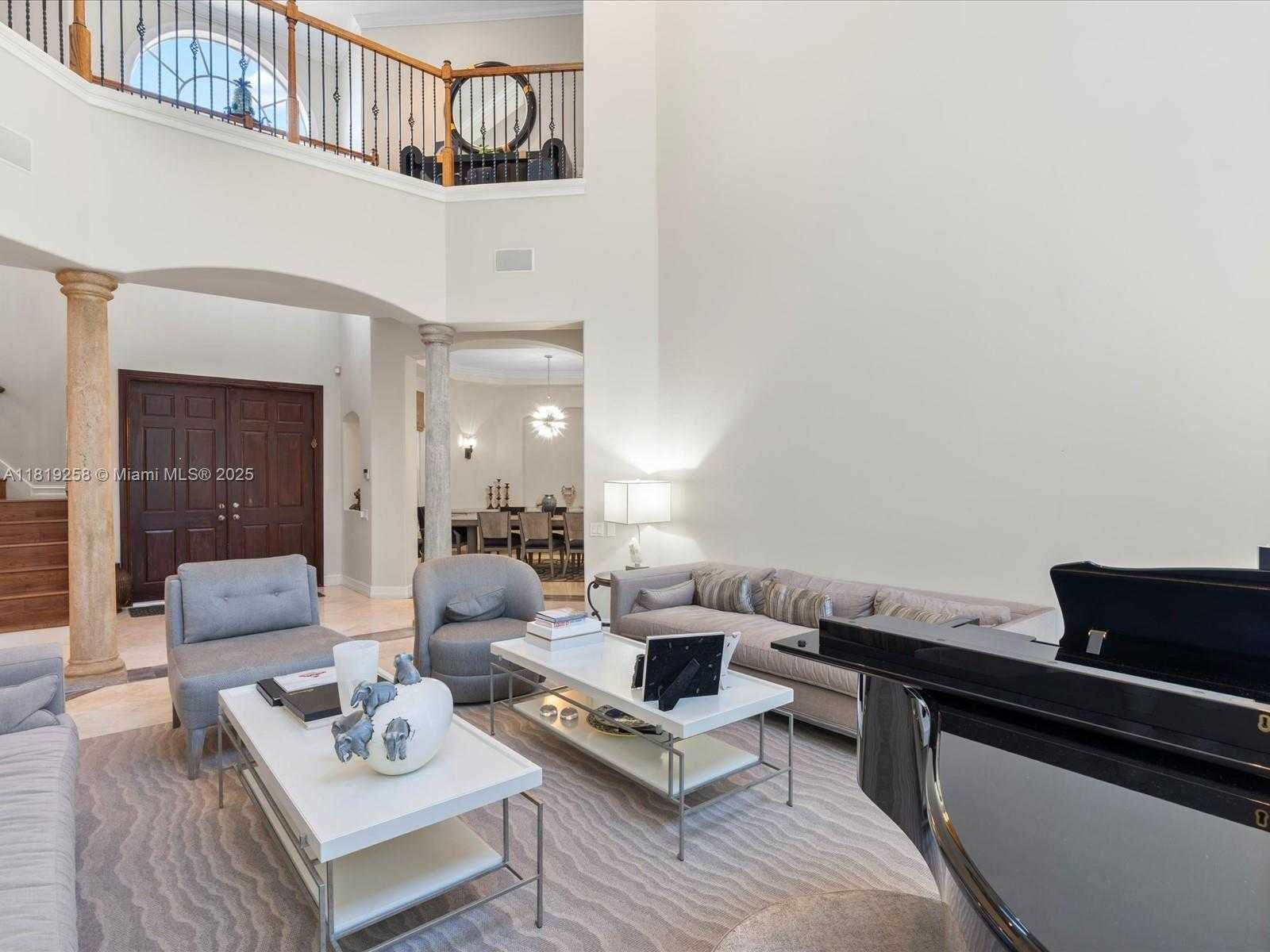 Small Image of 19501 NORTH EAST 14 CT, North Miami Beach Number 41