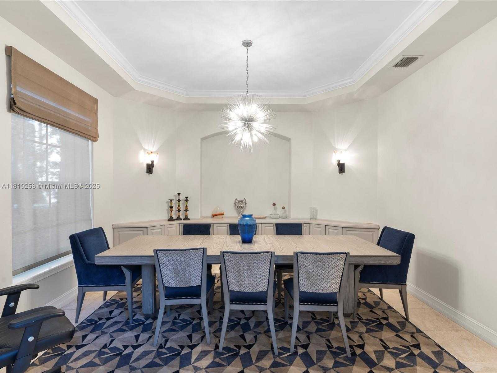Small Image of 19501 NORTH EAST 14 CT, North Miami Beach Number 48