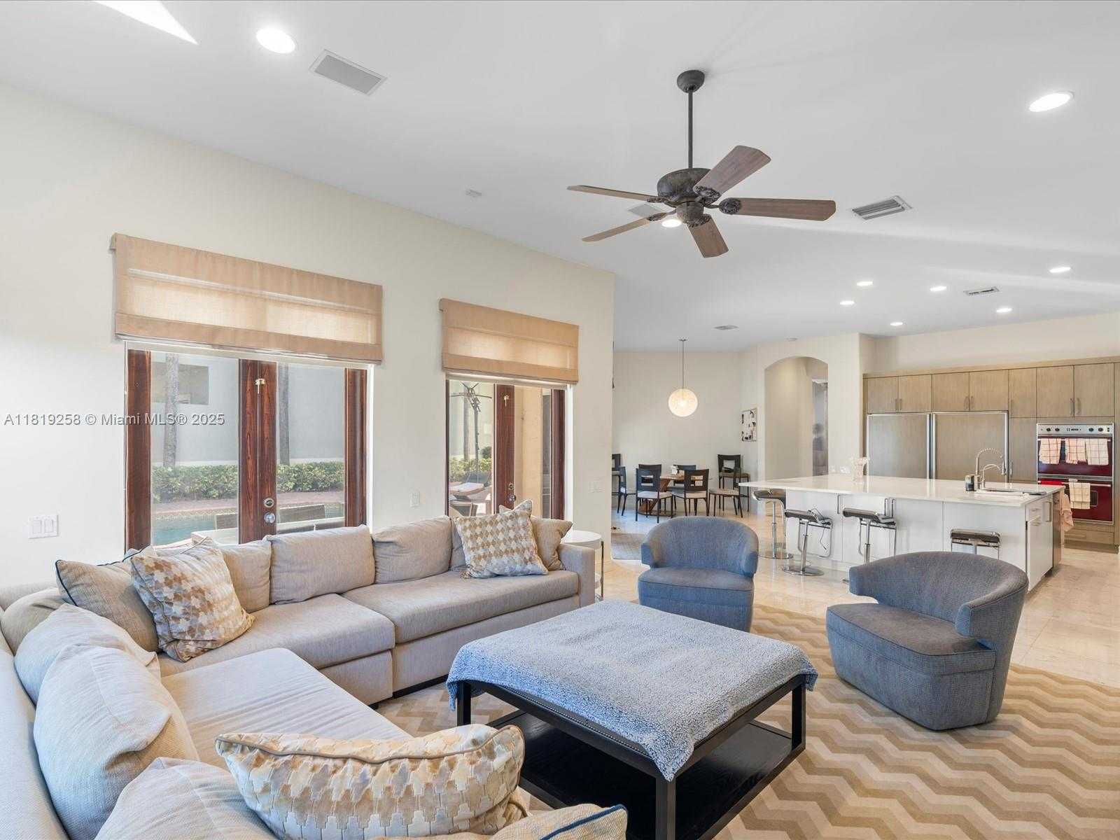 Small Image of 19501 NORTH EAST 14 CT, North Miami Beach Number 60