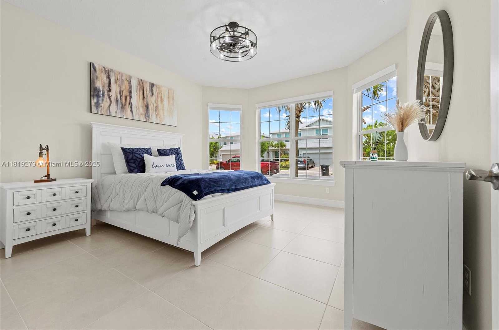 Small Image of 12355 SOUTH WEST MYRTLE OAK DR, Port St. Lucie Number 13